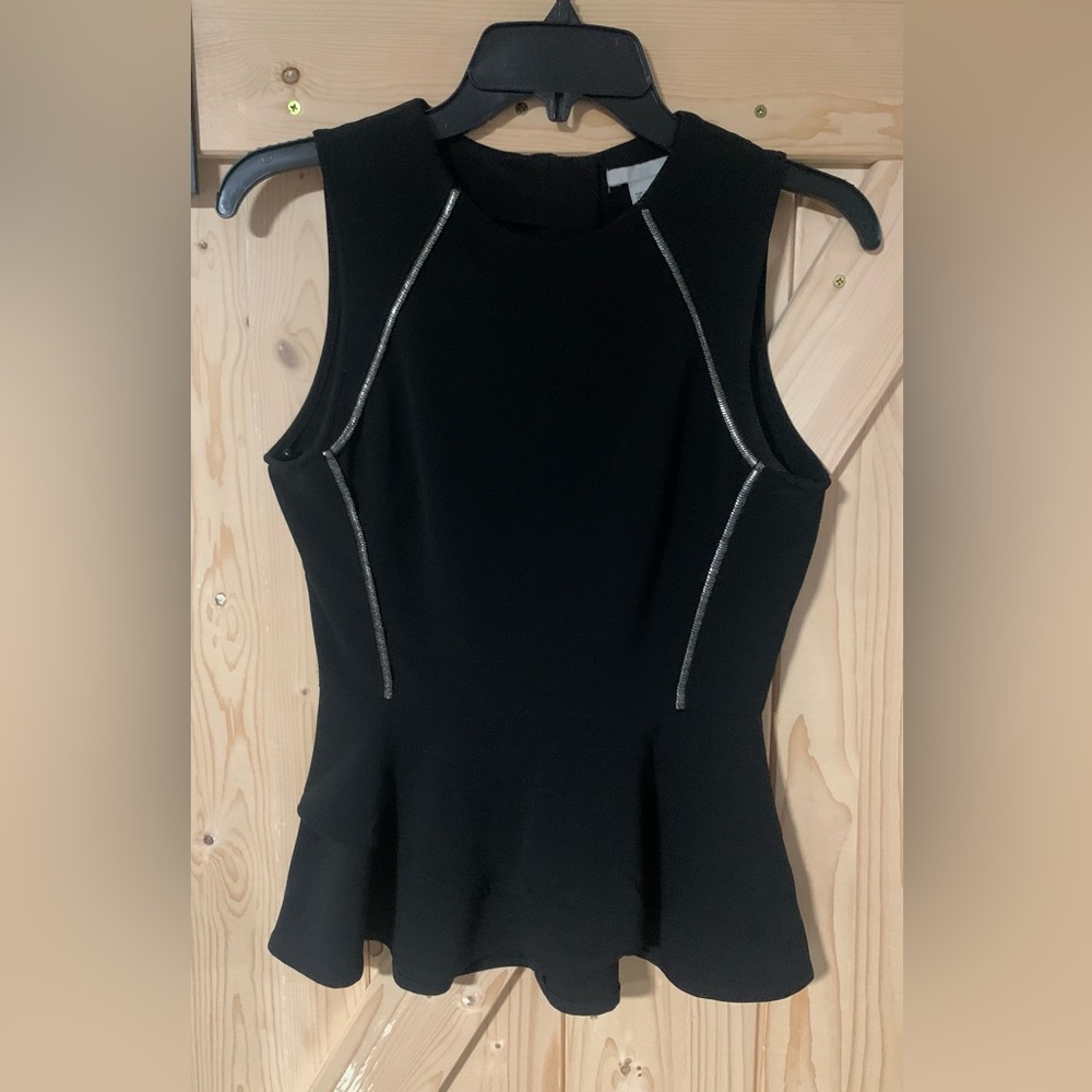 Women’s dress top - sleeveless - size 6